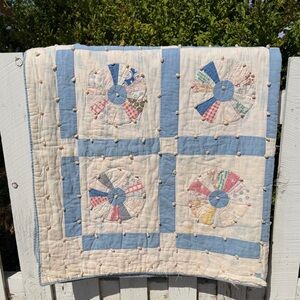 VTG Dresden Plate Quilt Handmade Pastel Feedsack Prints Damaged Cutter 51x62